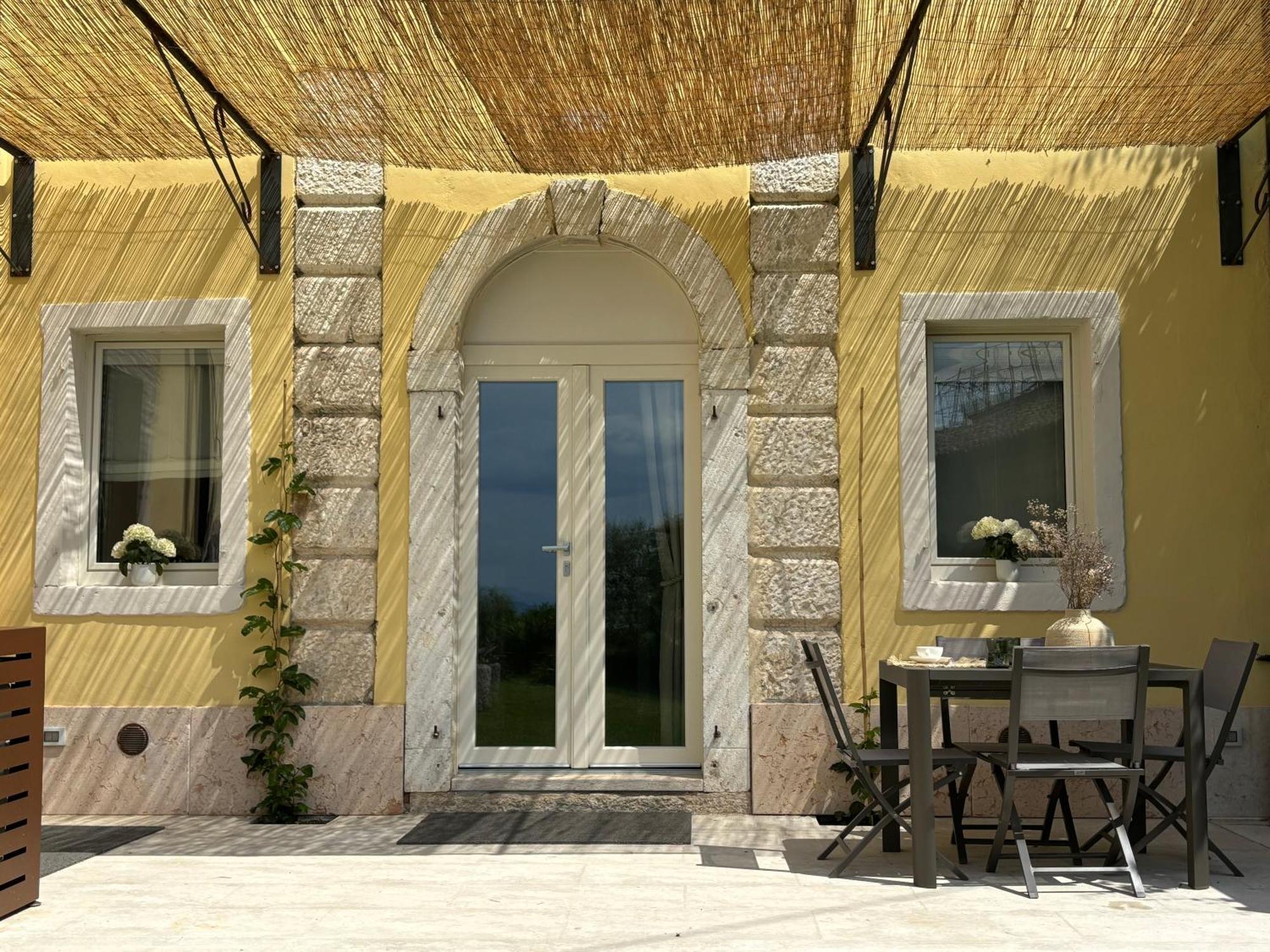 The Lake Suites Com - Luxury Stay In Лацизе Экстерьер фото
